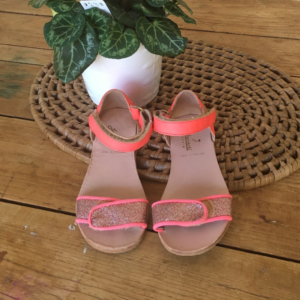 sandals